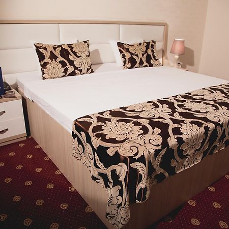 Baku Inn Hotel Eksteriør billede