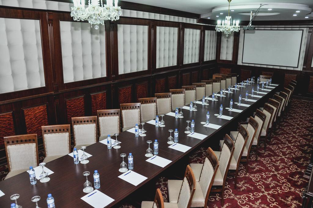 Baku Inn Hotel Eksteriør billede