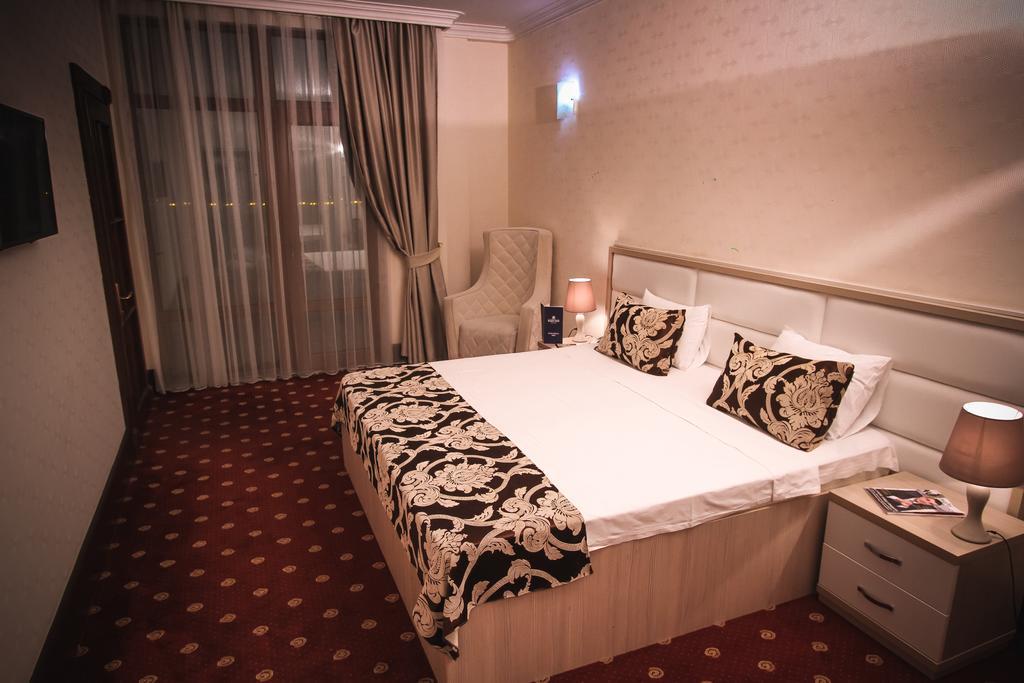 Baku Inn Hotel Eksteriør billede