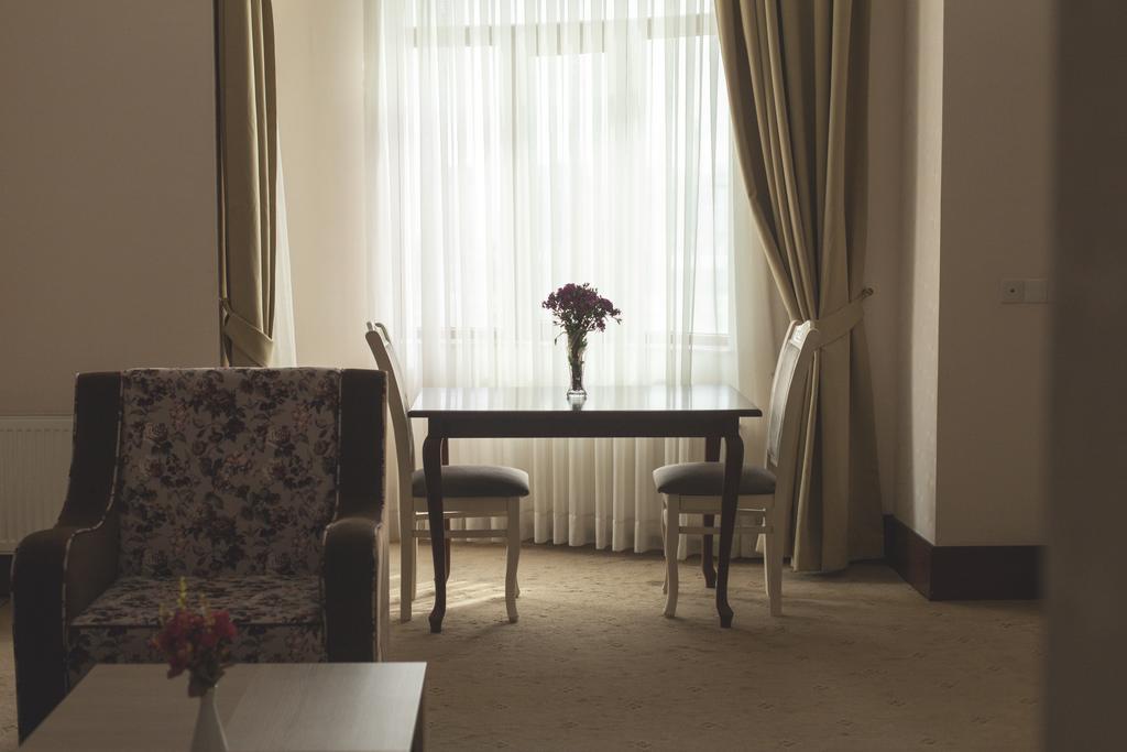 Baku Inn Hotel Eksteriør billede
