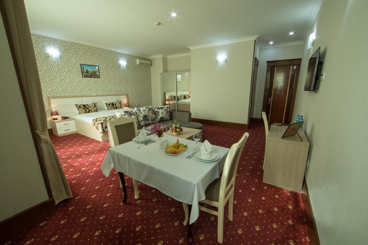 Baku Inn Hotel Eksteriør billede